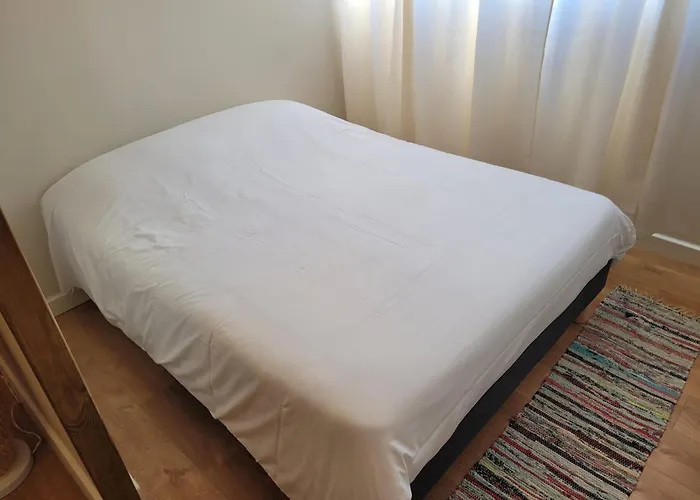 Vue / Parking / à 200m *